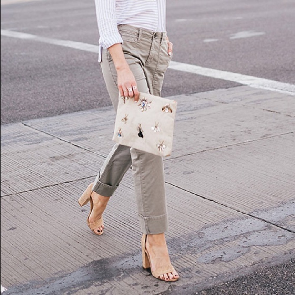STEVE MADDEN Suede Block Heel Sandals